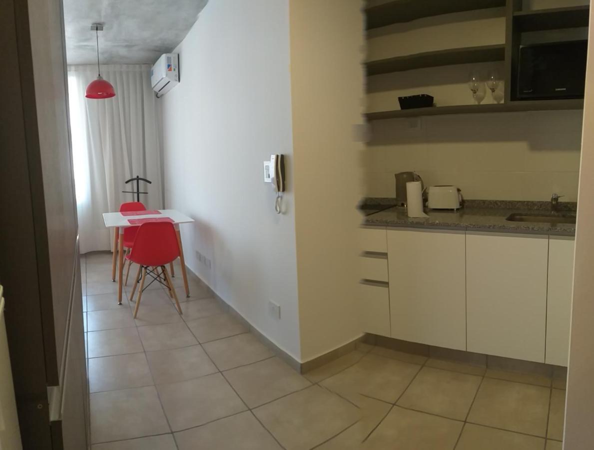 Apartamento Ayacucho y Viamonte Rosario Exterior foto