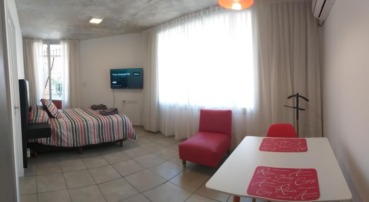Apartamento Ayacucho y Viamonte Rosario Exterior foto